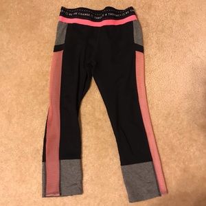 Threads 4 Thought Yoga Capri Pants